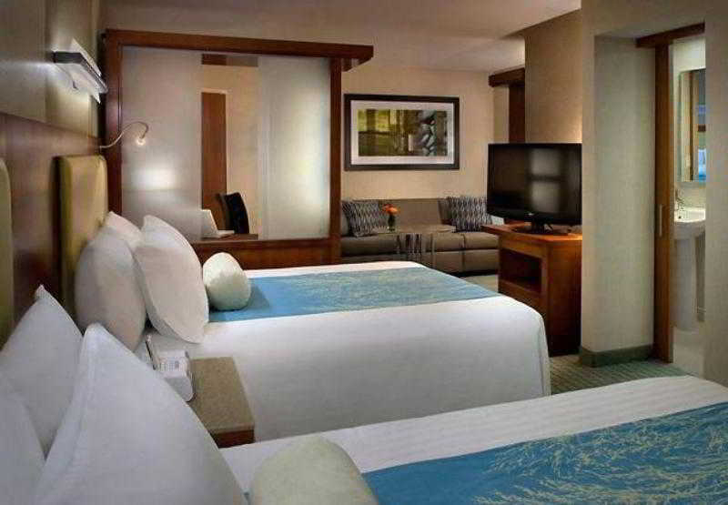 Springhill Suites Long Island Brookhaven Bellport Buitenkant foto